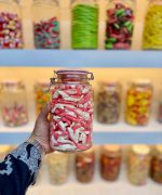 پاستیل دندونی توت فرنگی خامه ای ببتو